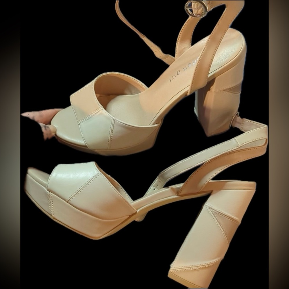 (9.5)Madden Girl Chunky Heels
